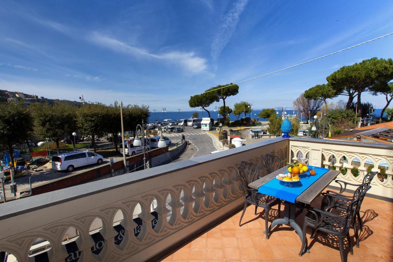 - La Terrazza Sul Porto Appartement Sorrente